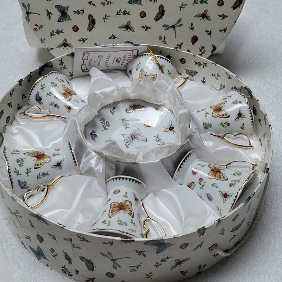 Porcelain Demitasse Teacups Saucers Butterflies (6) ITALIAN DESIGN CERAMICS vtg - Picture 14 of 16